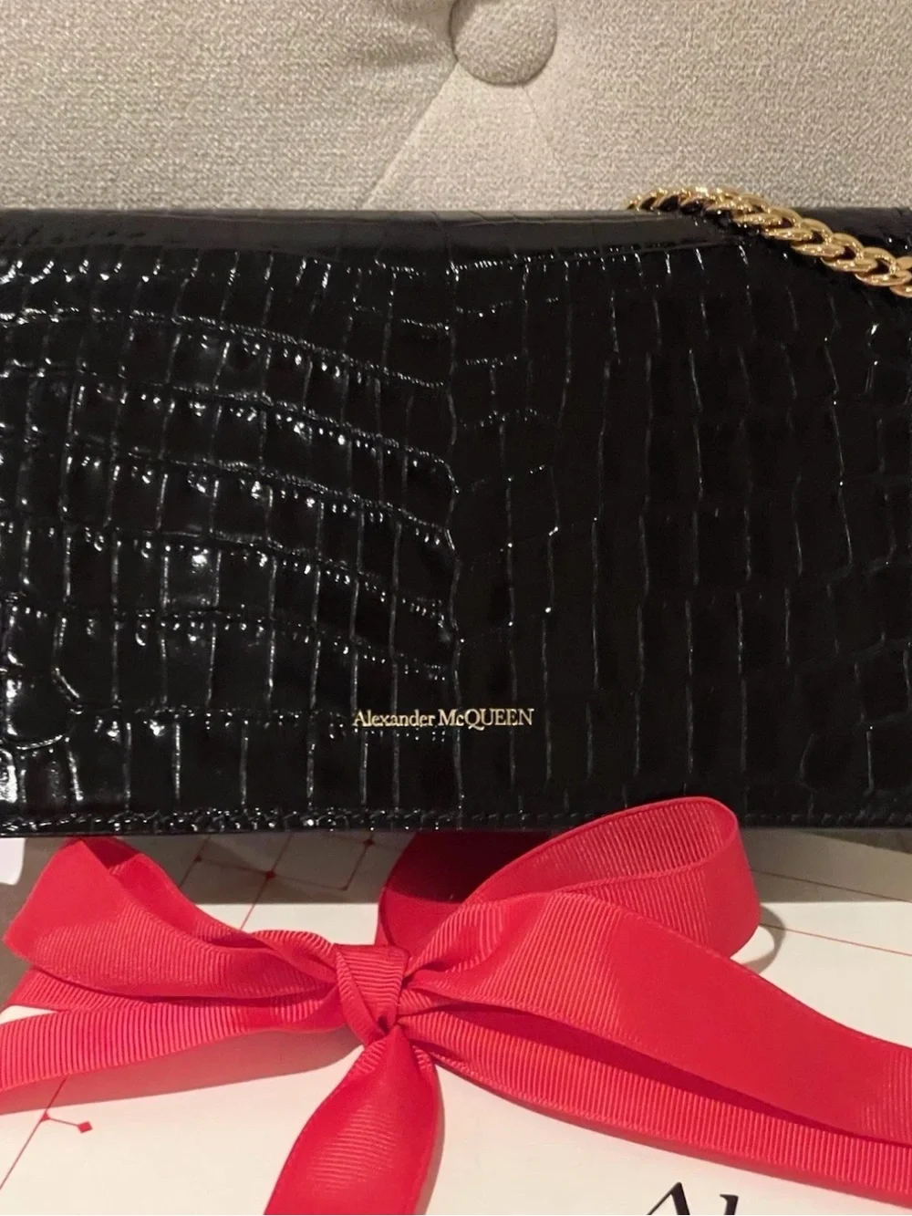 ALEXANDER MCQUEEN Black Croc Embossed Leather Skull Bag Gold Chain NWT$990